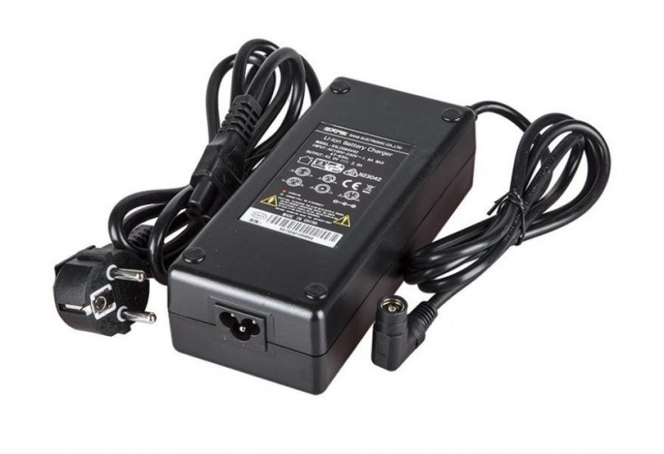 Зарядное устройство 36V TT в Екатеринбурге