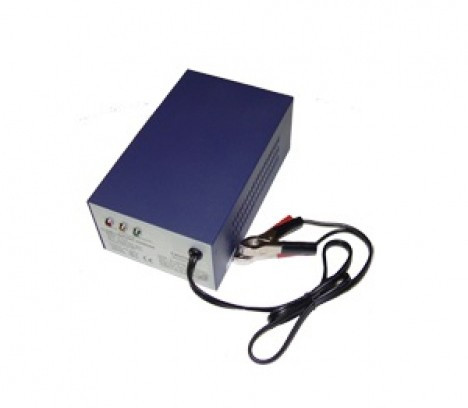 Зарядное устройство Leoch LC-2152 (12 В, 12 А) в Екатеринбурге