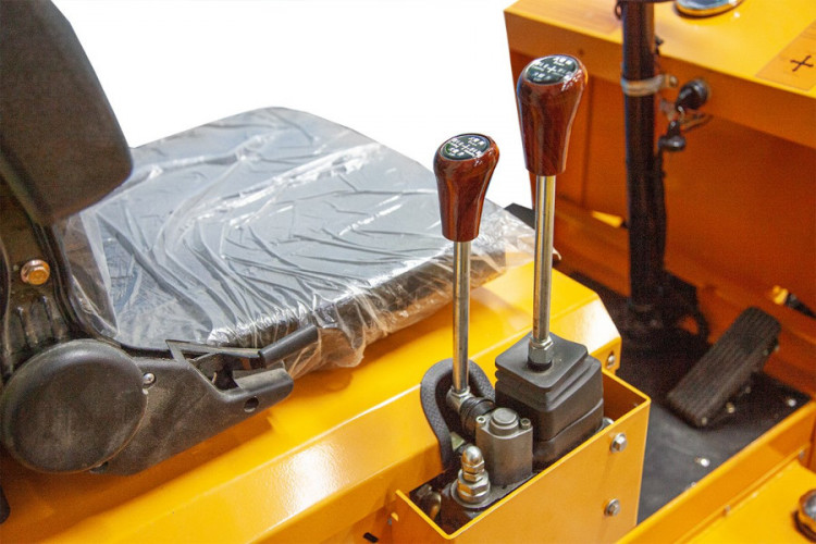 Электрический погрузчик RuTrike БРАВО 4x4 в Екатеринбурге