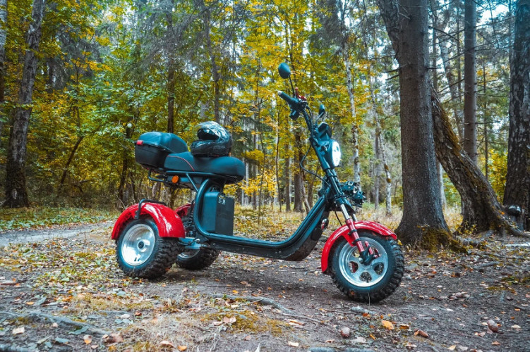 Электроскутер White Siberia IKRA 5000W в Екатеринбурге