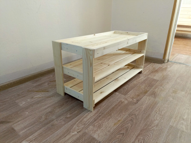 Полка для обуви деревянная в Екатеринбурге