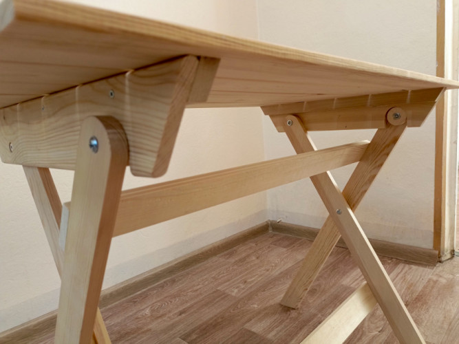 Стол складной деревянный в Екатеринбурге